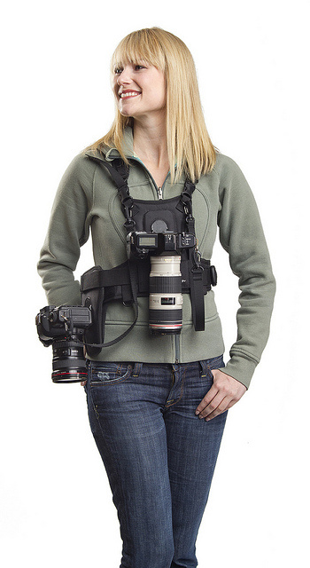 Cotton Carrier Camera Vest with Side Holster
